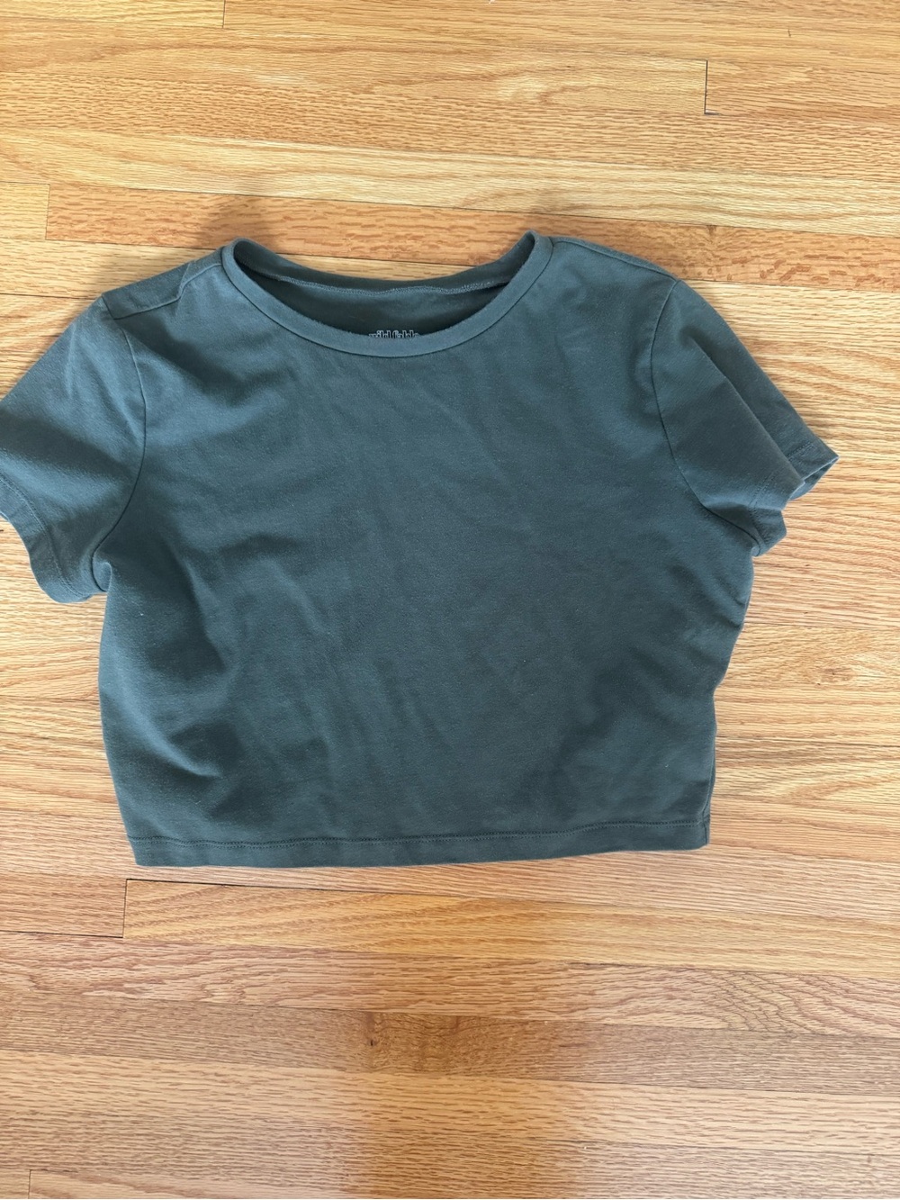 wild fable Short Sleeve Crop Tee in Dark Green